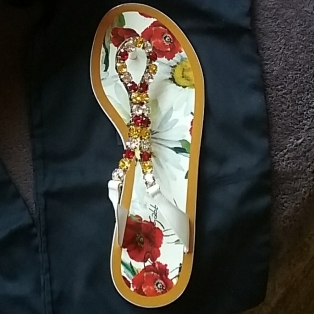 DOLCE & GABBANA Sandals - Picture 2 of 9